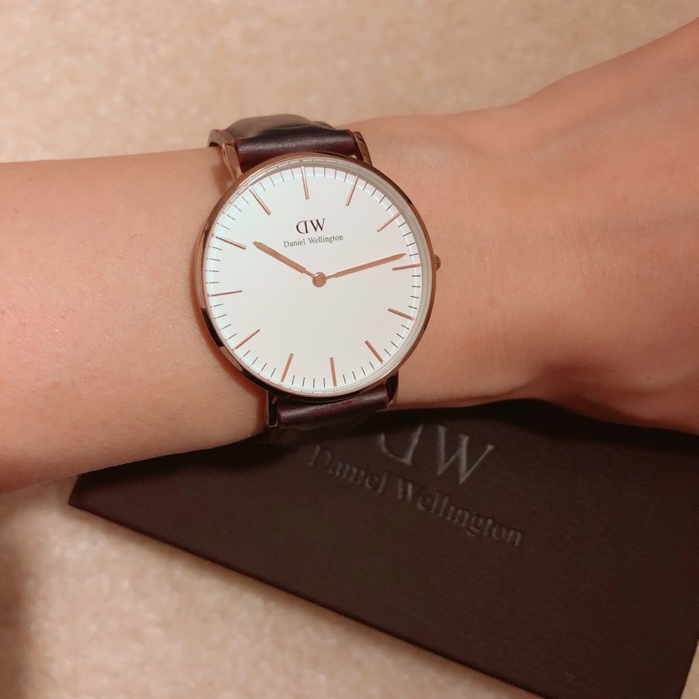 Daniel Wellington CLASSIC SHEFFIELD watch